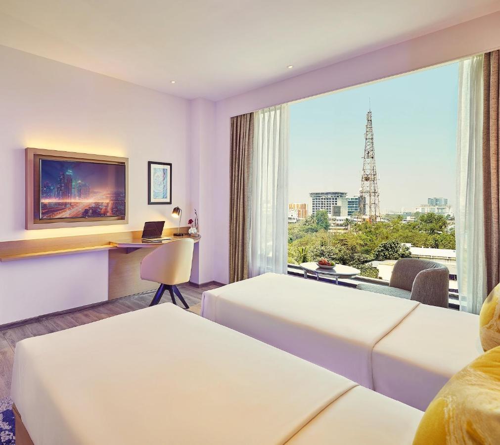 Vivanta Navi Mumbai Turbhe Bilik gambar